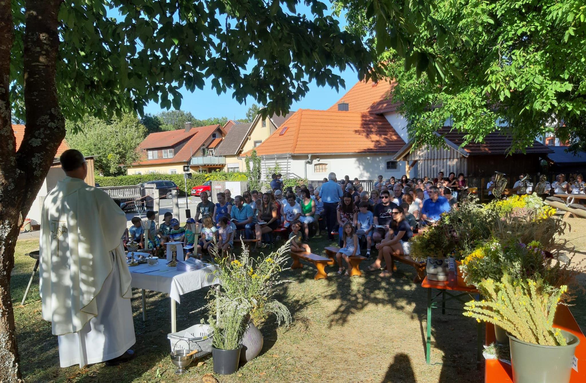 Familiengottesdienst in Arnstein, Mariä Himmelfahrt