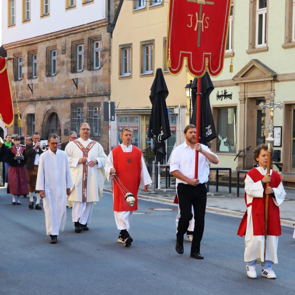 Weismain_Erntedankzug